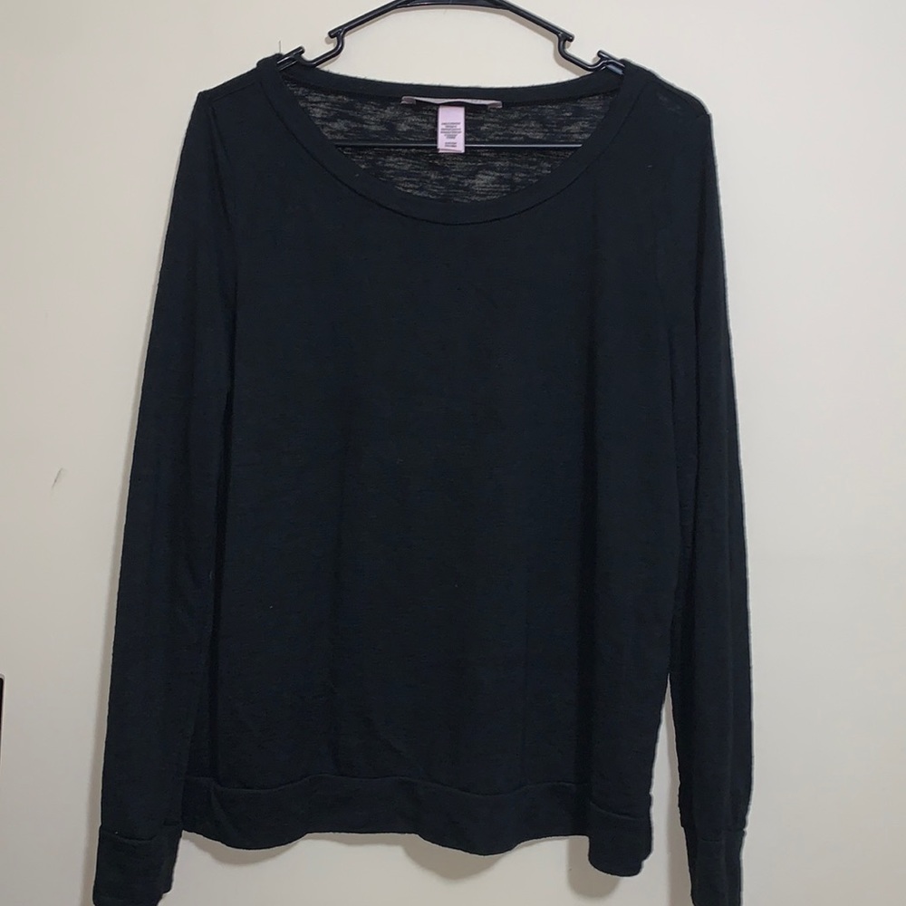 Black comfy Victoria’s Secret sweater